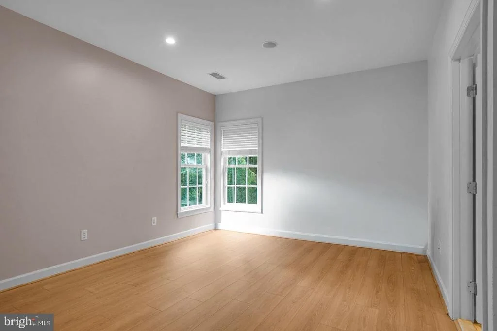 Photo of 2299 MOUNTAIN ROAD