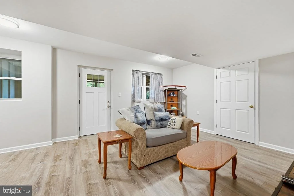 Photo of 8114 HILLCREST DRIVE