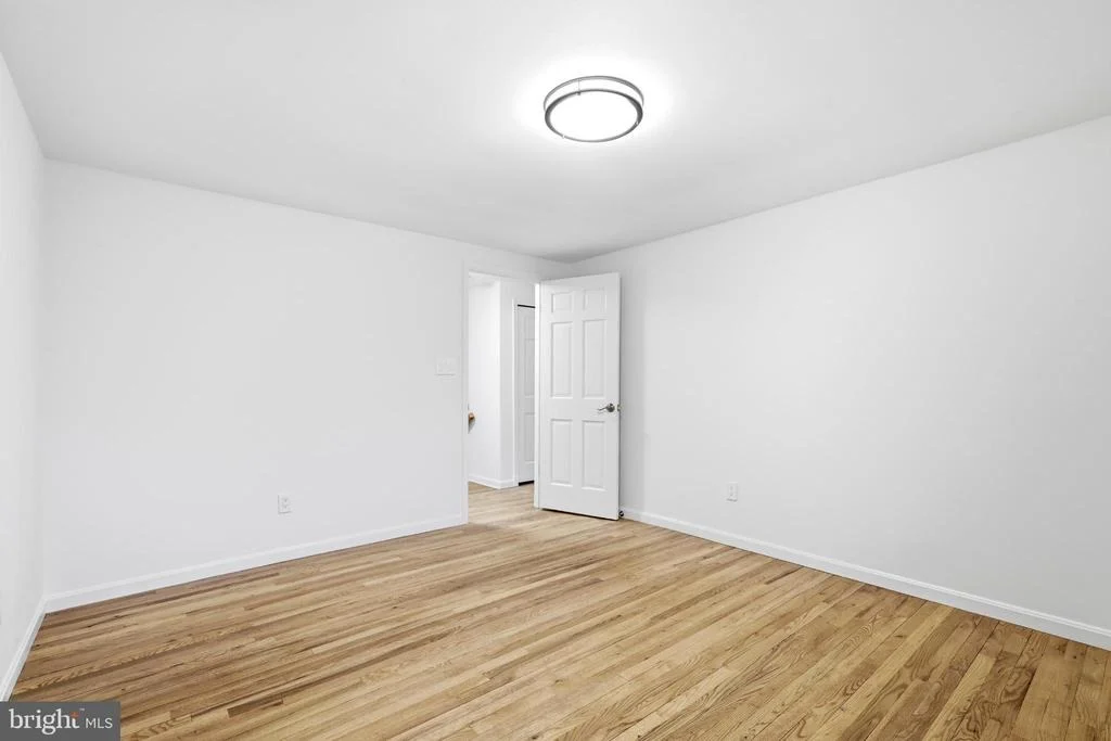 Photo of 4001 FEATHERSTONE PLACE