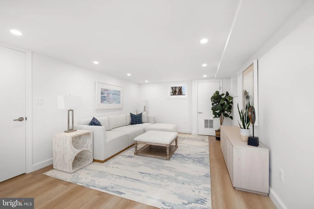 Photo of 2612 SPENCER ROAD