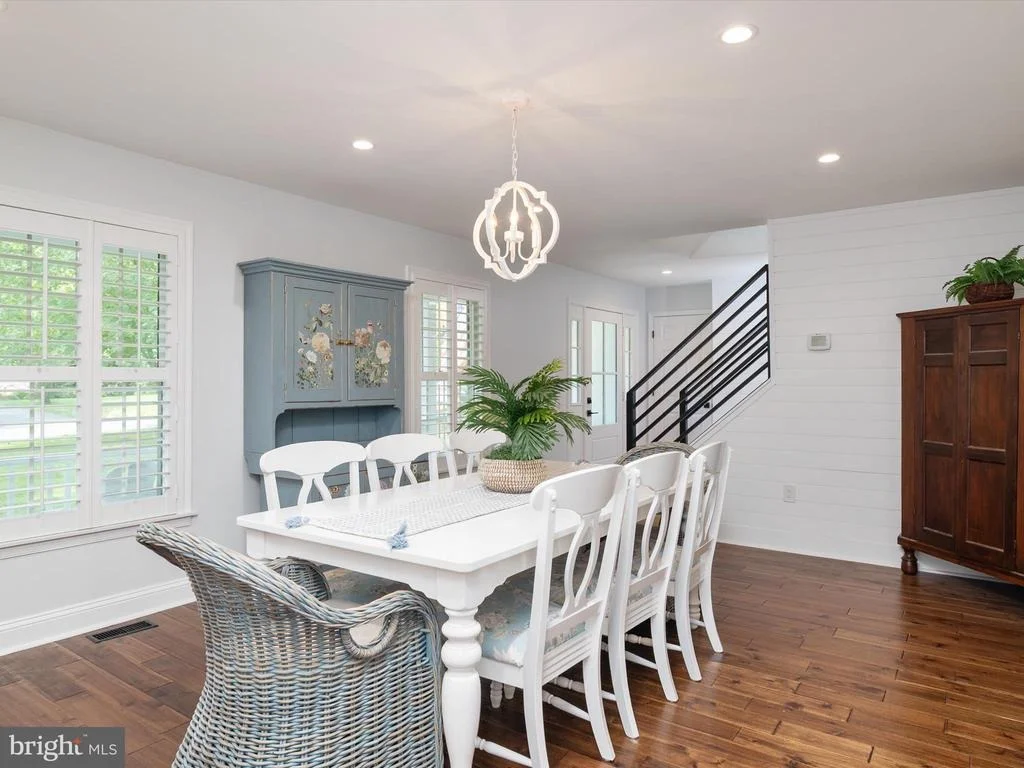 Photo of 6439 MEADOWLARK DRIVE