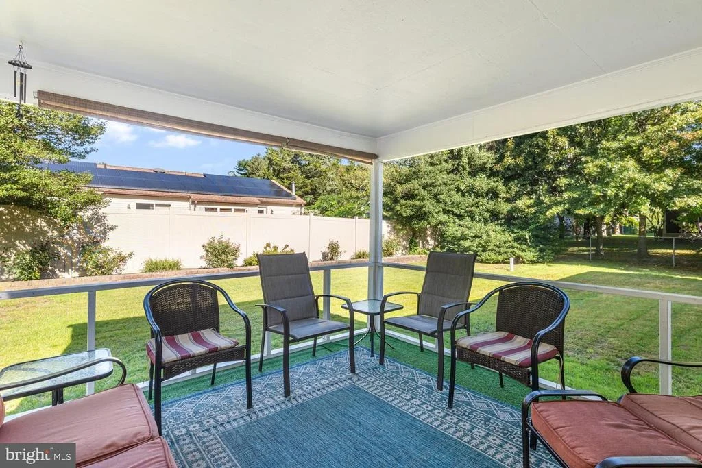 Photo of 38 PINEHURST DRIVE