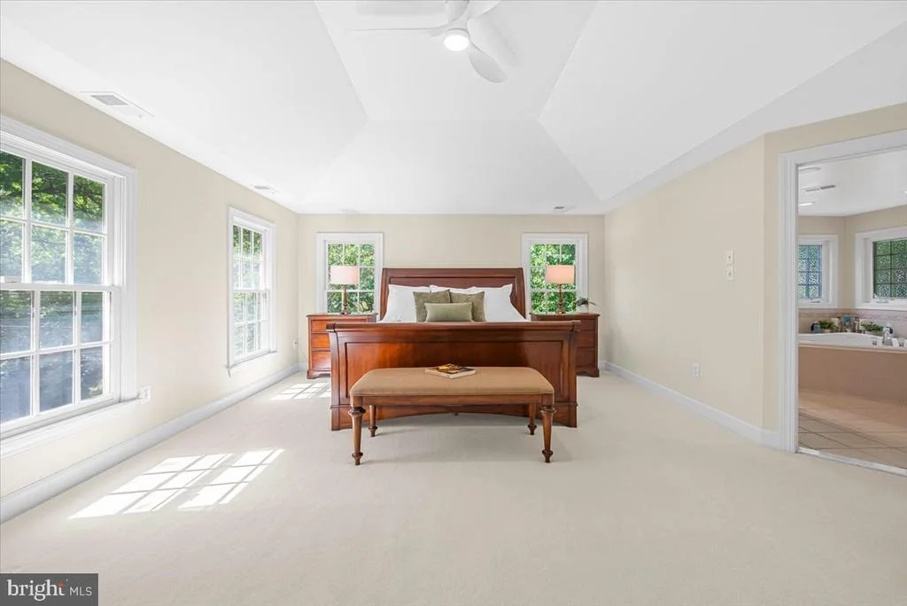 Photo of 6807 MEADOW LANE