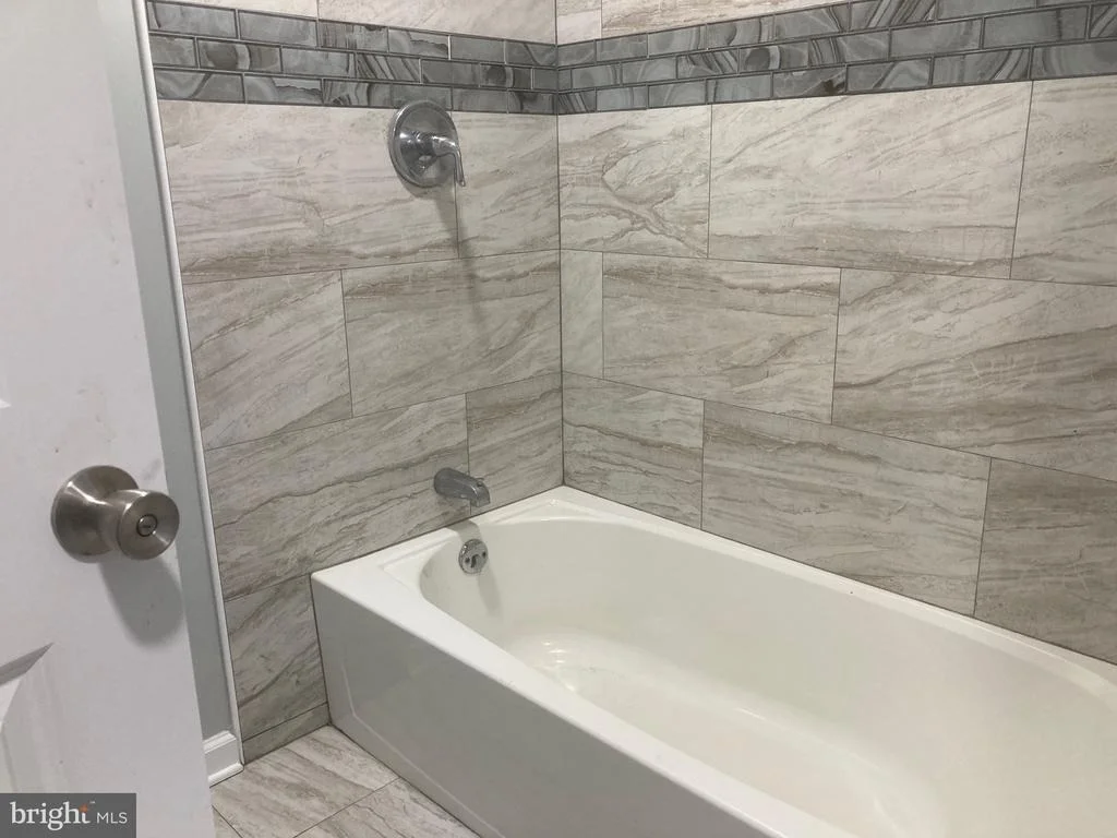 Photo of 389 STEVENSON DRIVE