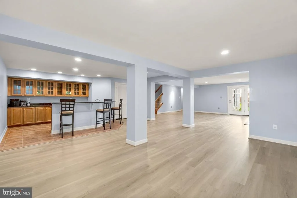 Photo of 9116 BOWLING GREEN DRIVE