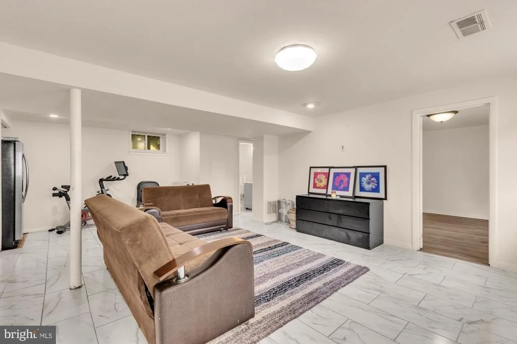 Photo of 12812 BUSHEY DRIVE