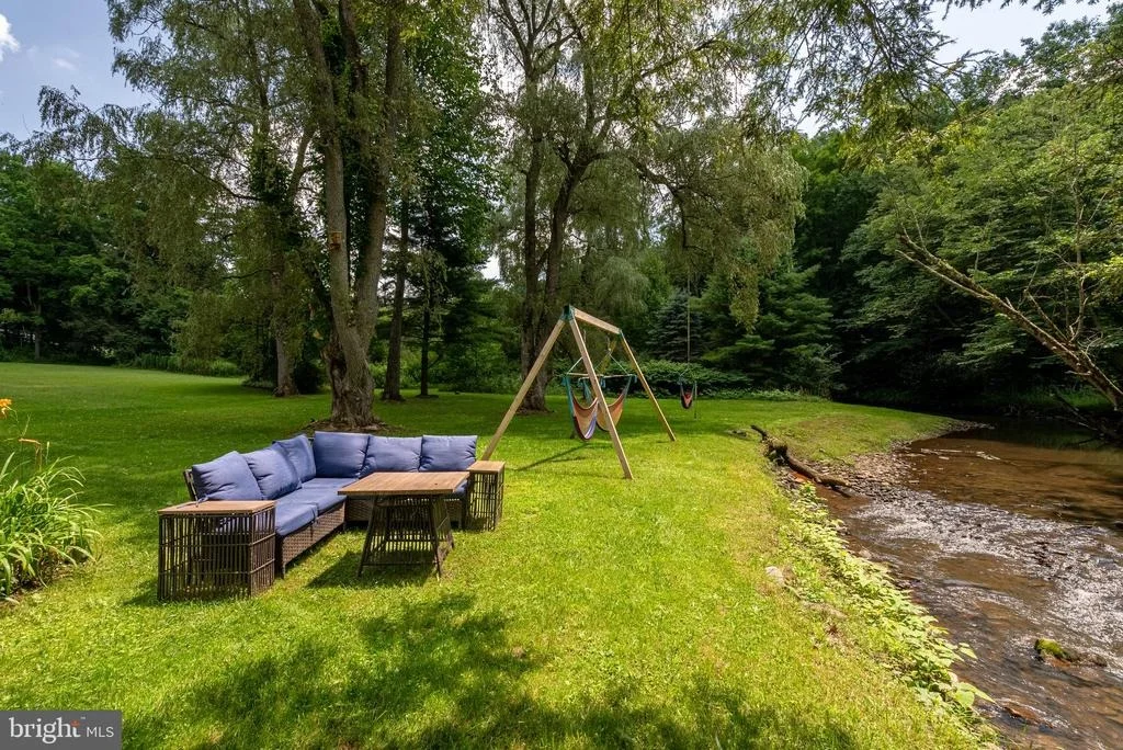 Photo of 4838 BEAR CREEK ROAD