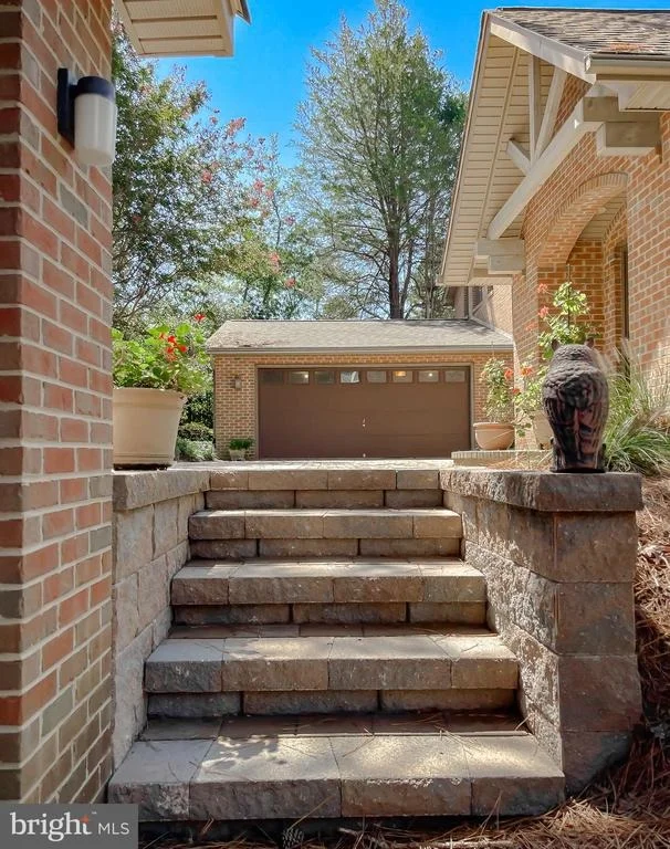 Photo of 369 DEER DRIVE