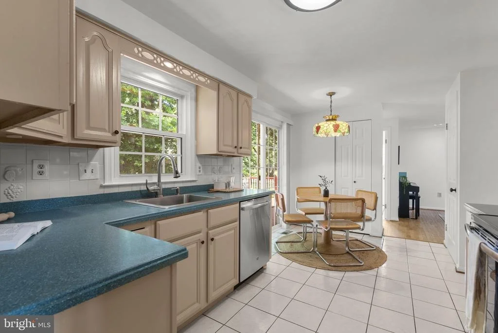 Photo of 2229 DECKMAN LANE