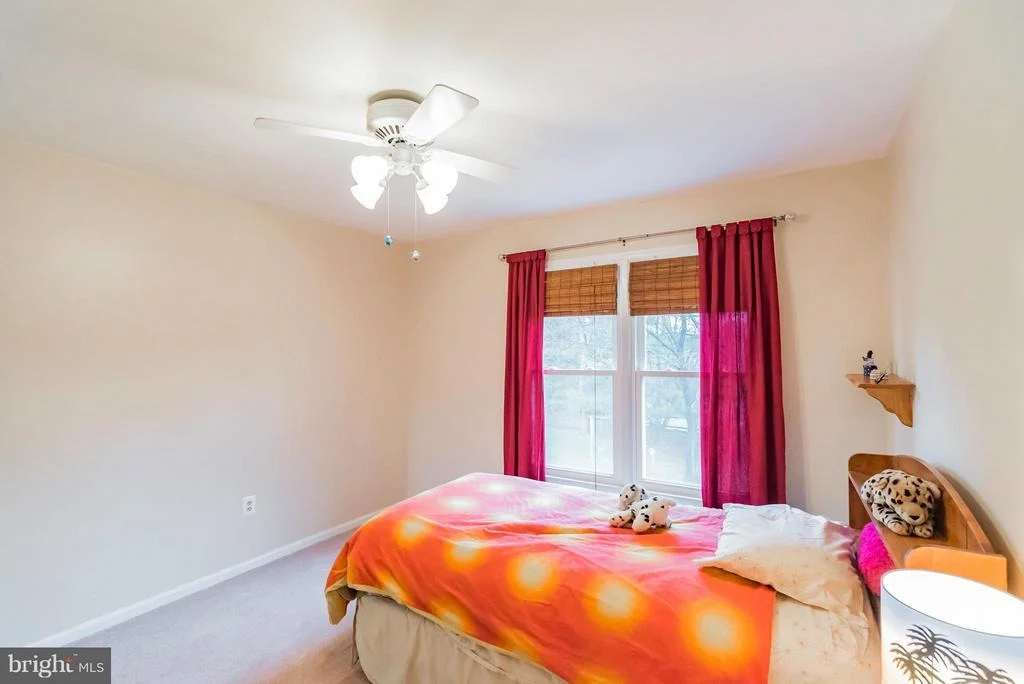 Photo of 17412 EVANGELINE LANE