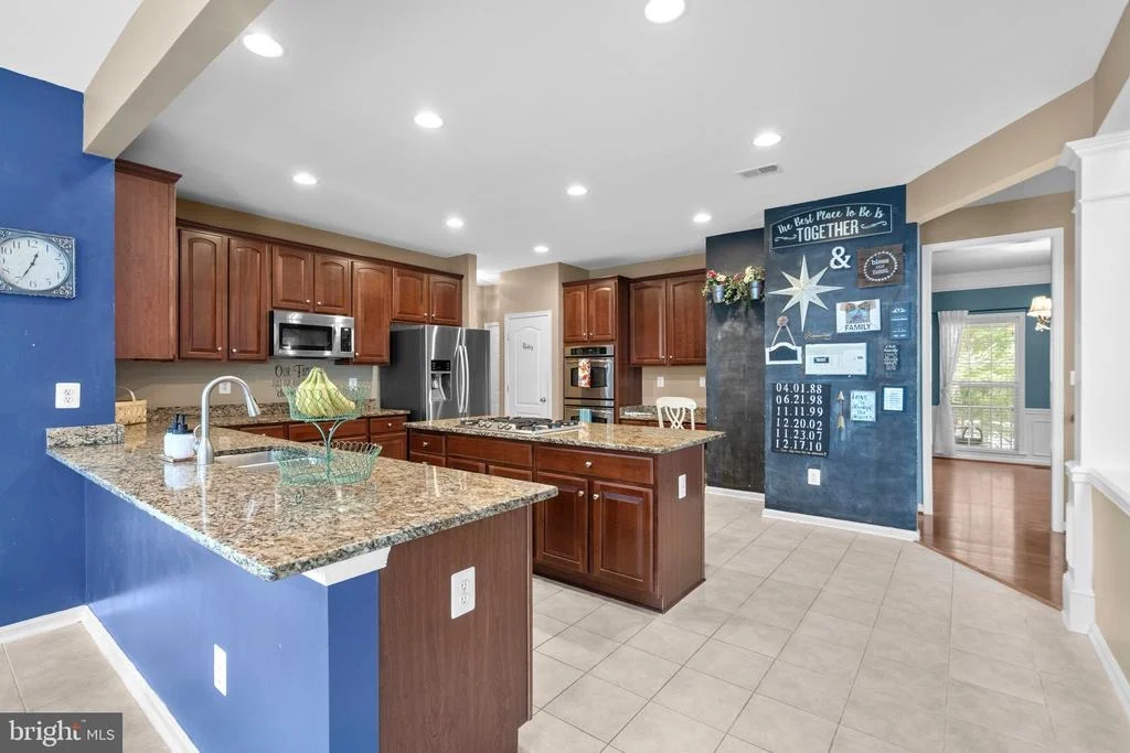 Photo of 220 GALYN