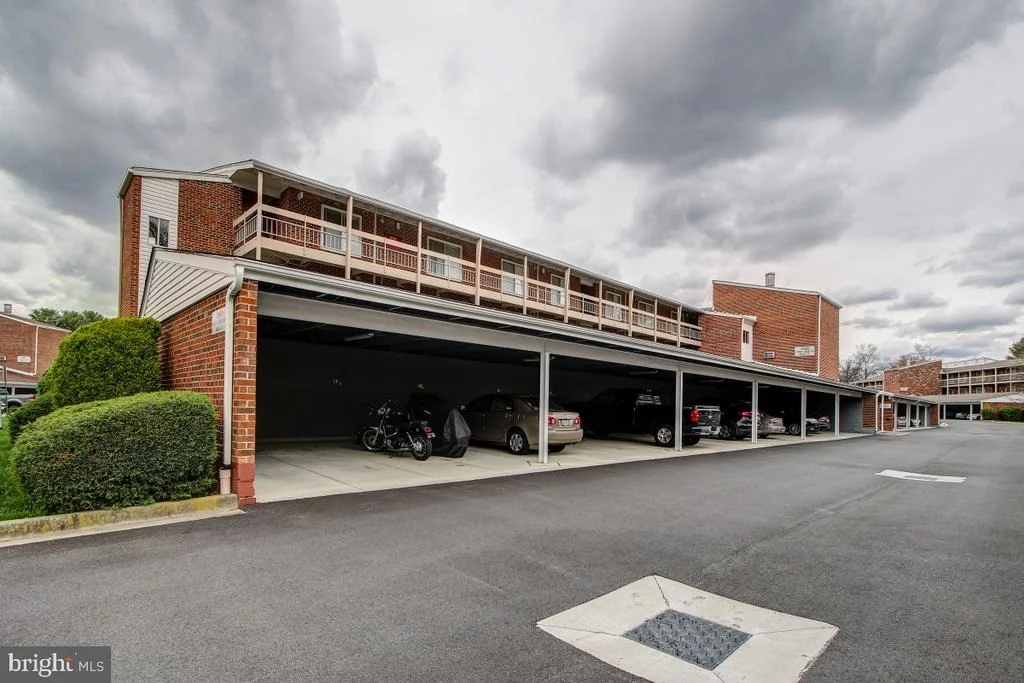 Photo of Unit 151D at 3500 FOREST EDGE DRIVE