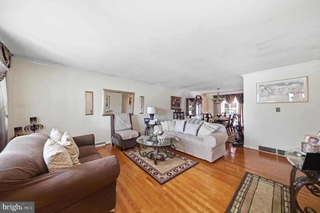 Photo of 3313 WOODRIPPLE ROAD