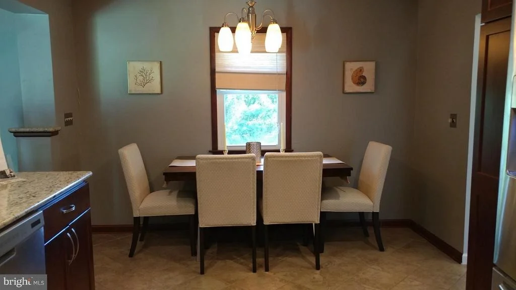 Photo of 1605 PARRAN ROAD