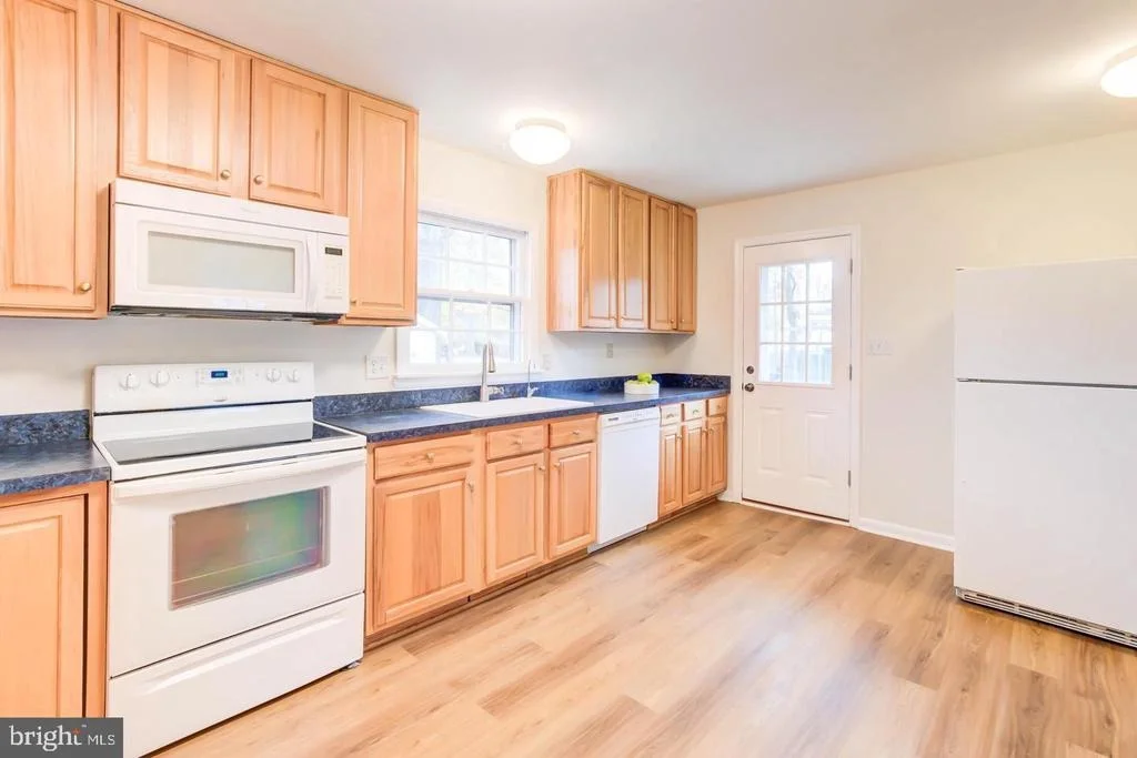 Photo of 11207 EMACK ROAD