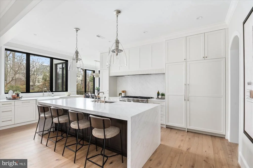 Photo of 7008 ARBOR LANE