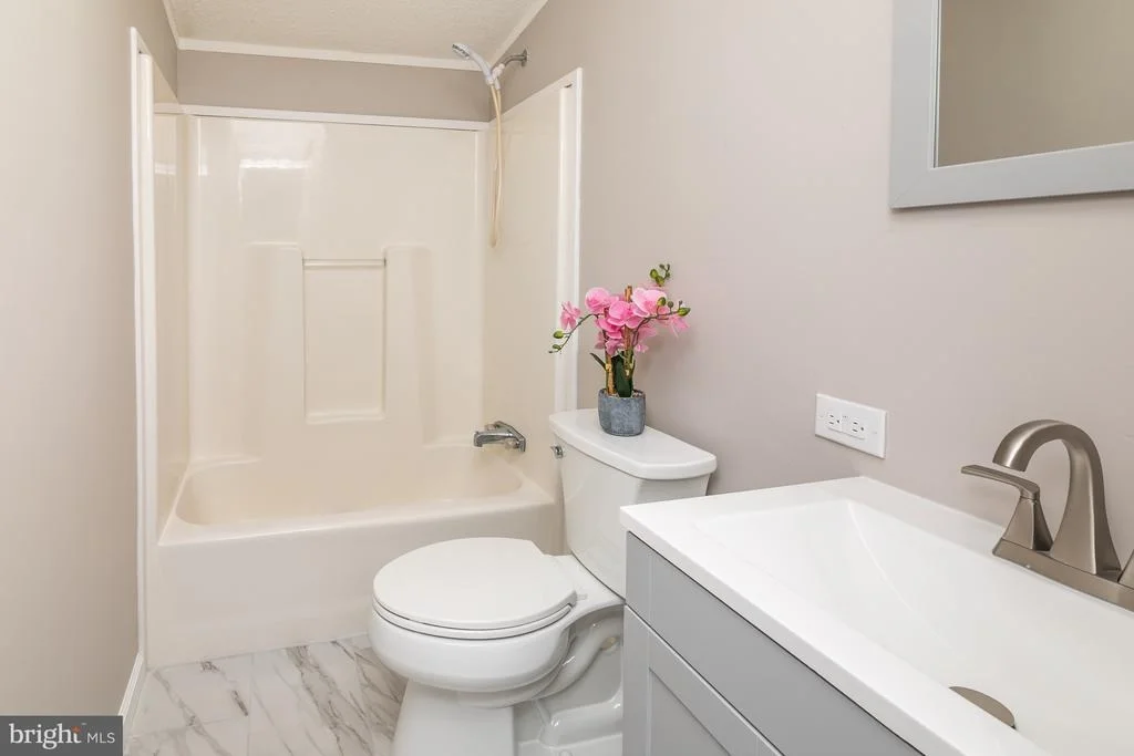 Photo of 21 JOHN B DRIVE