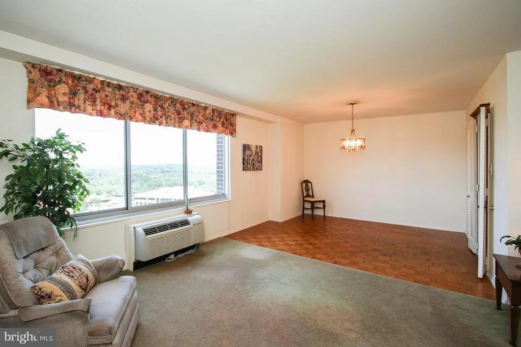 Photo of Unit 1501 at 9701 FIELDS ROAD
