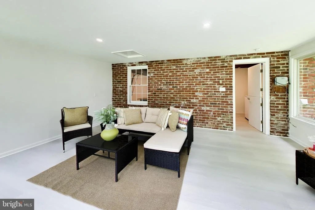 Photo of 4 ORCHARD WAY N
