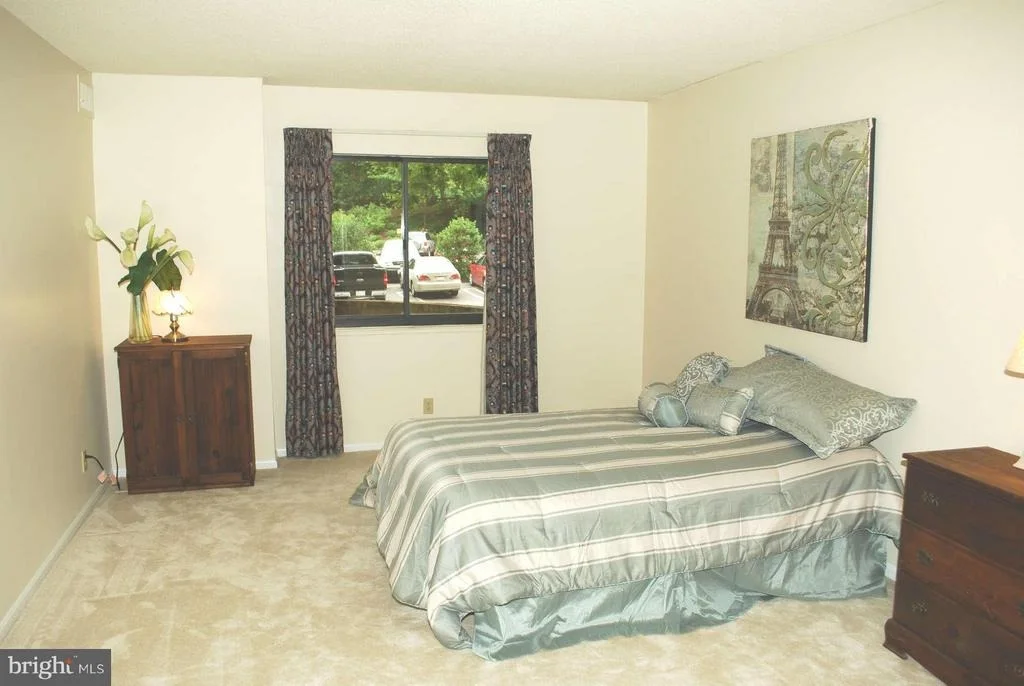Photo of Unit 111 at 5904 MOUNT EAGLE DRIVE