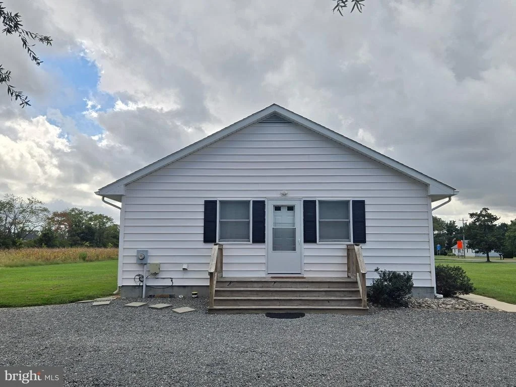 Photo of 22019 ROBINSONVILLE ROAD