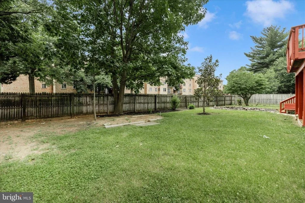 Photo of 176 STONEYBROOK COURT