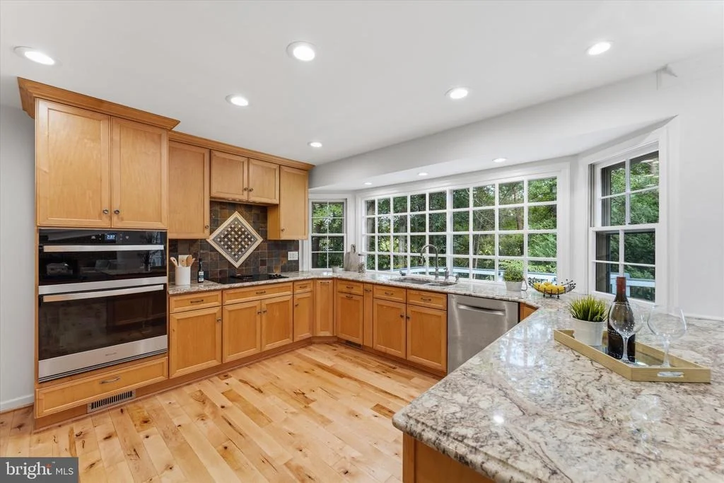 Photo of 15251 EAGLE TAVERN WAY