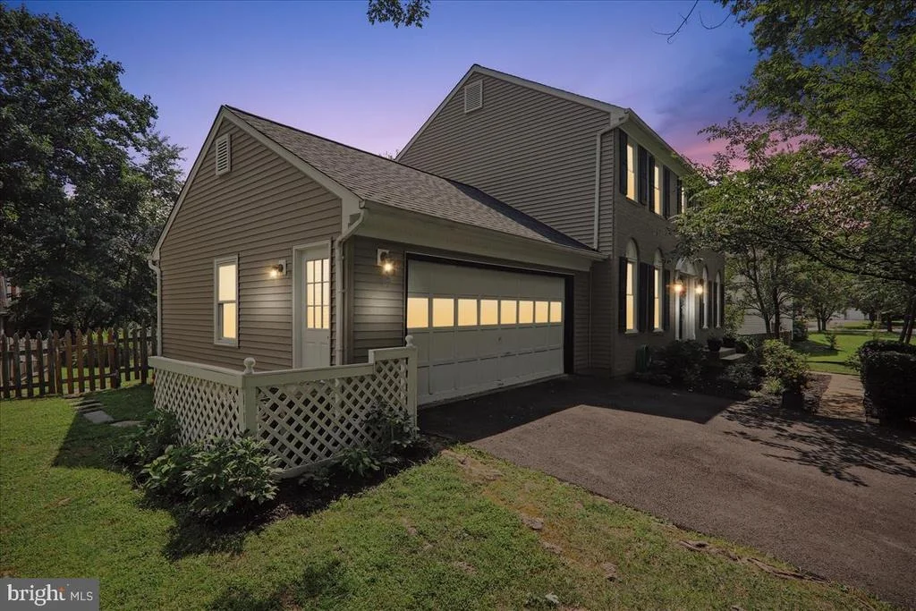 Photo of 2603 BELLE CREST LANE