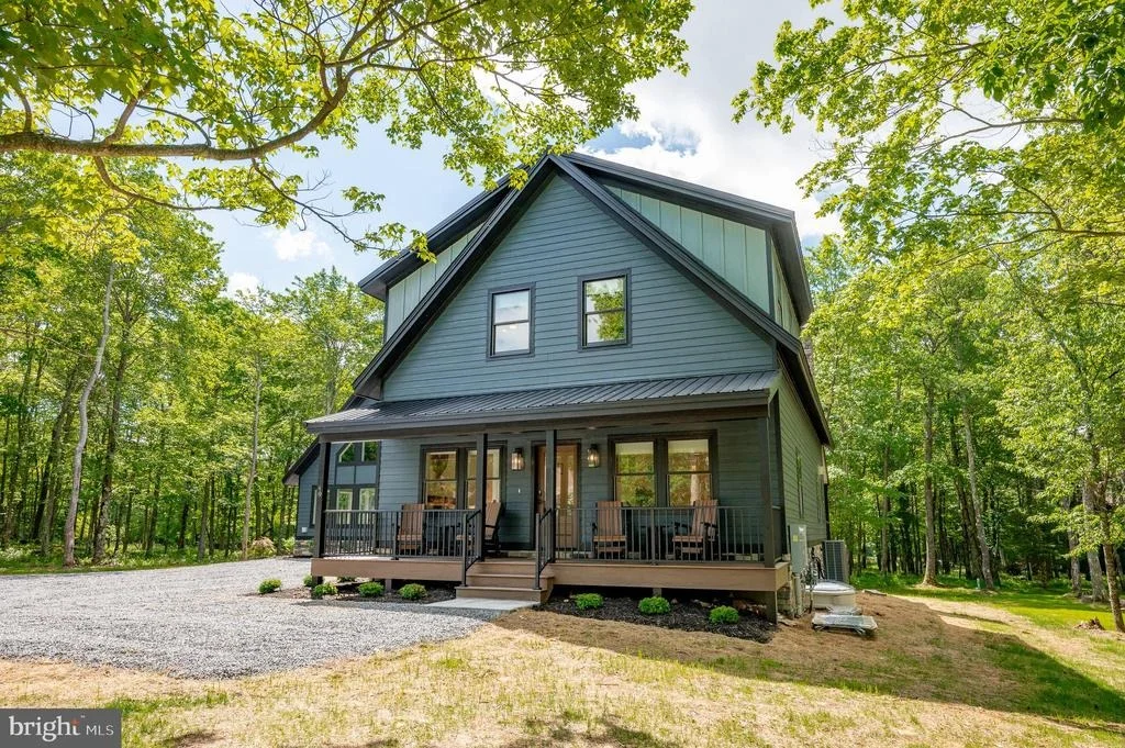 Photo of 49 GREENSTONE WAY