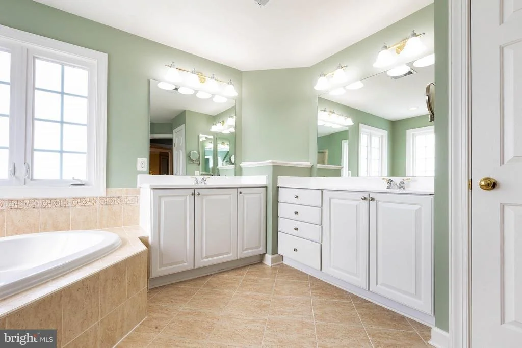 Photo of 4010 BRUSHFIELD CIRCLE