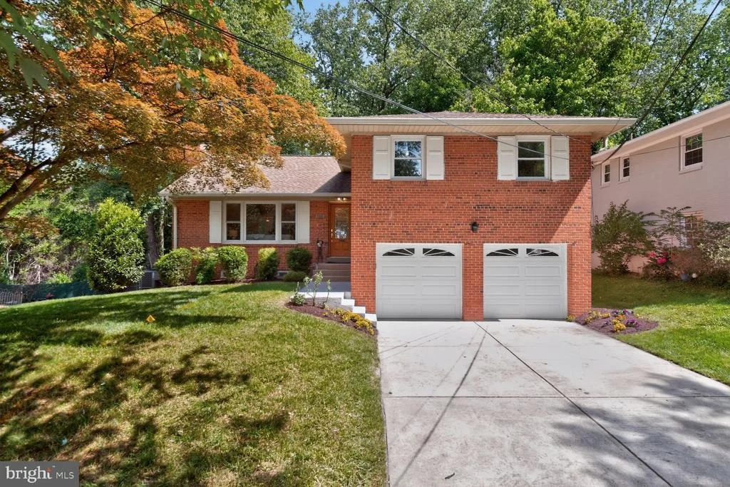 Photo of 3521 GLENMOOR DRIVE