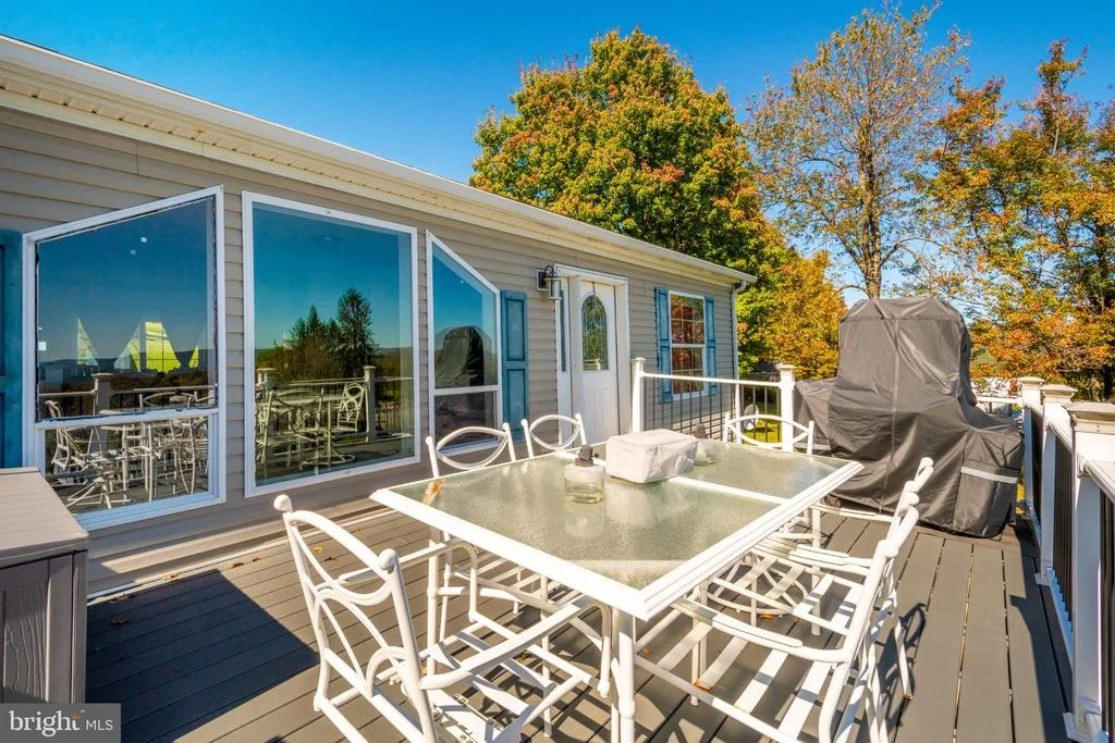 Photo of 111 HIGH VIEW ROAD