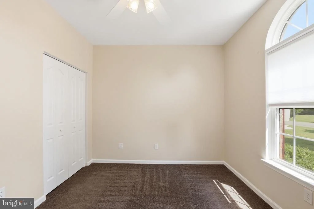Photo of 5 OBSIDIAN WAY