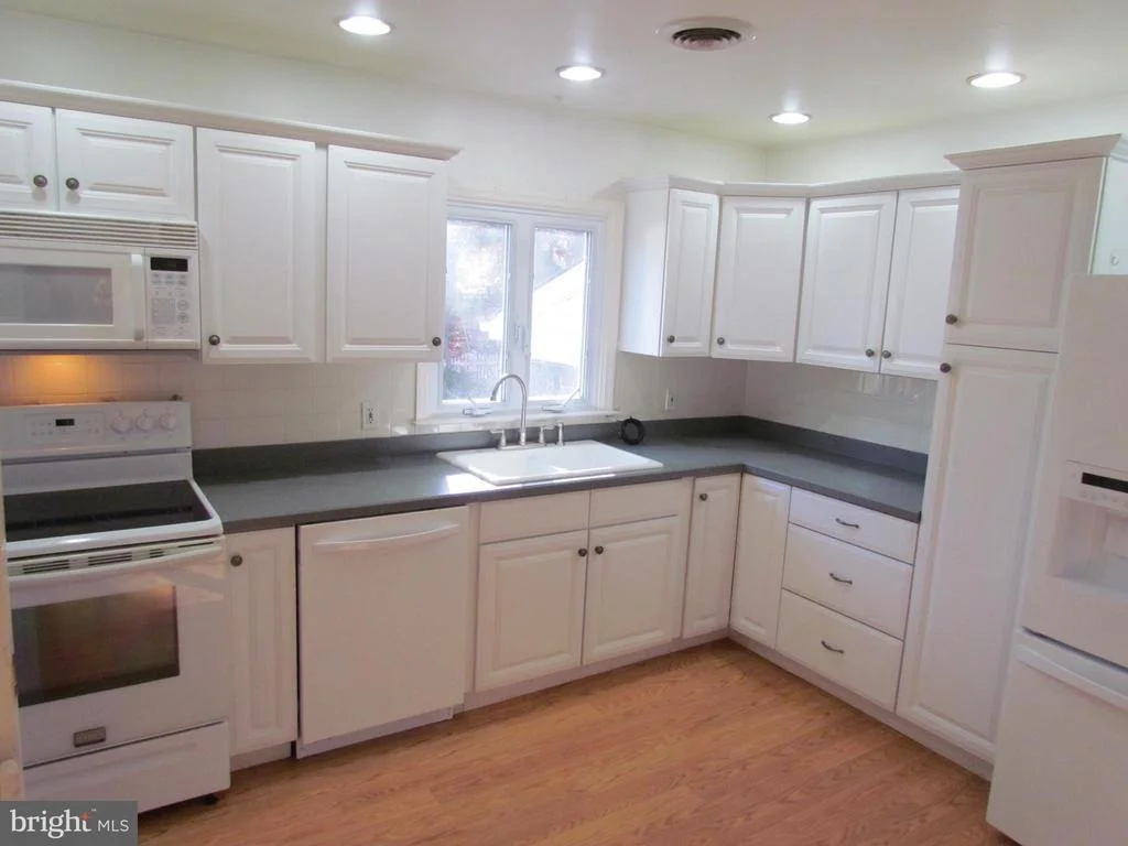Photo of 720 HOLLY DRIVE