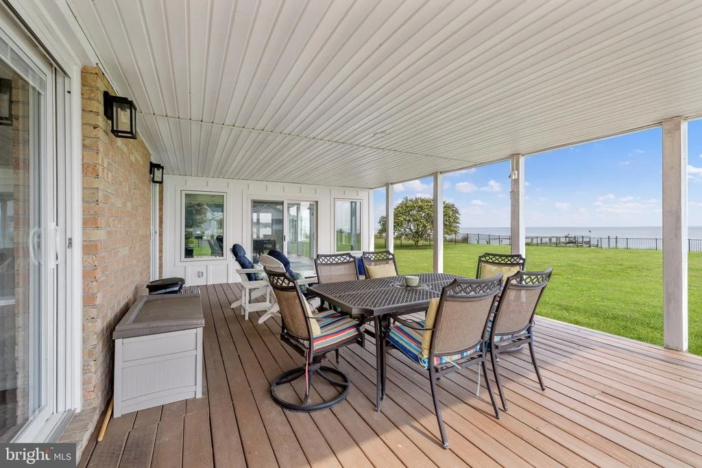 Photo of 339 POTOMAC DRIVE