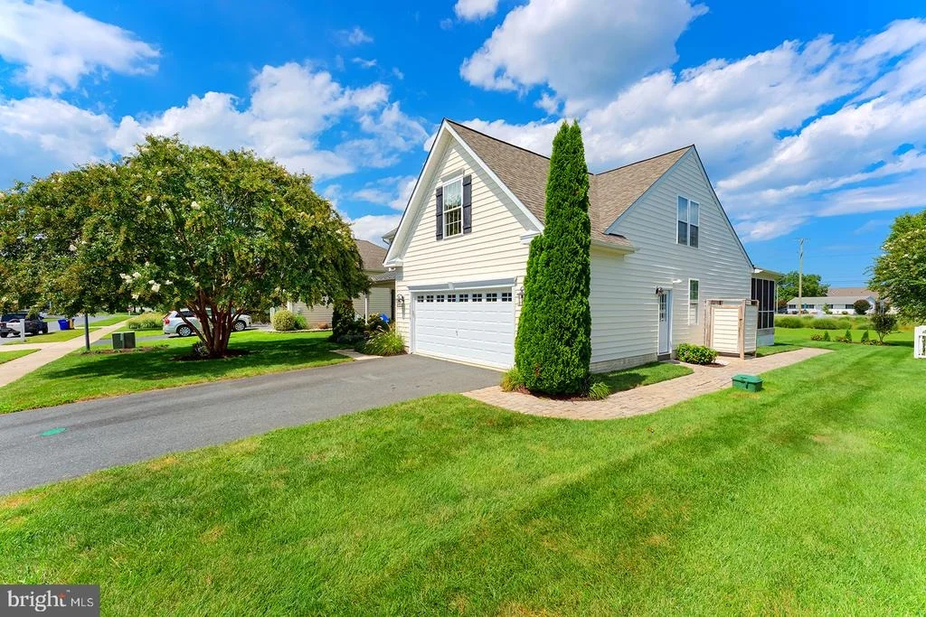 Photo of 33279 HARBOR REACH DRIVE