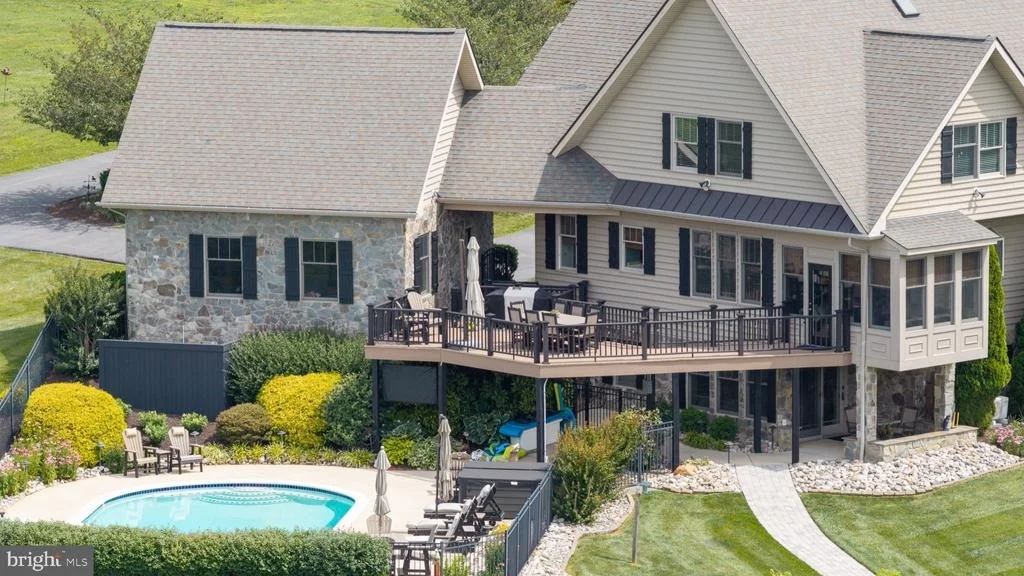 Photo of 8812 YELLOW SPRINGS ROAD