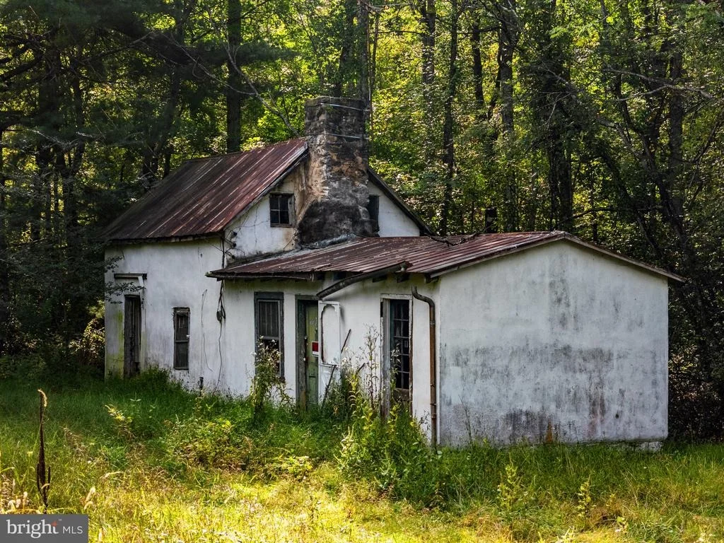 Photo of 9119 MOUNTJOY ROAD