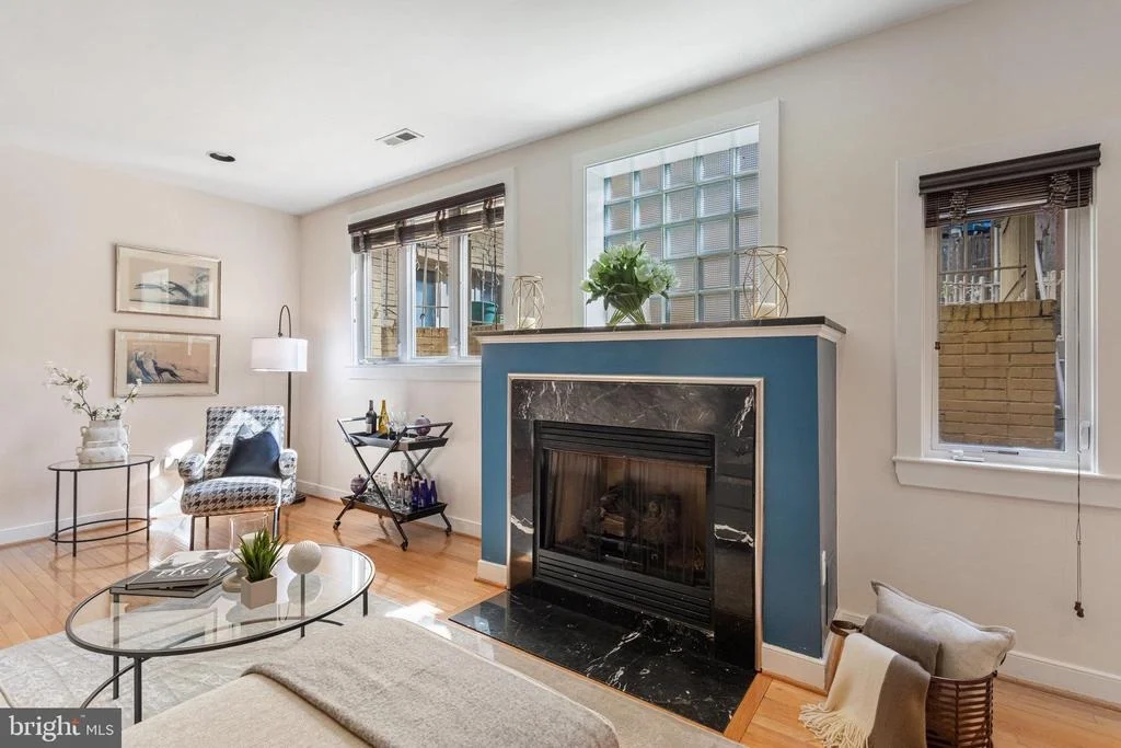 Photo of Unit 3 at 2363 CHAMPLAIN STREET NW
