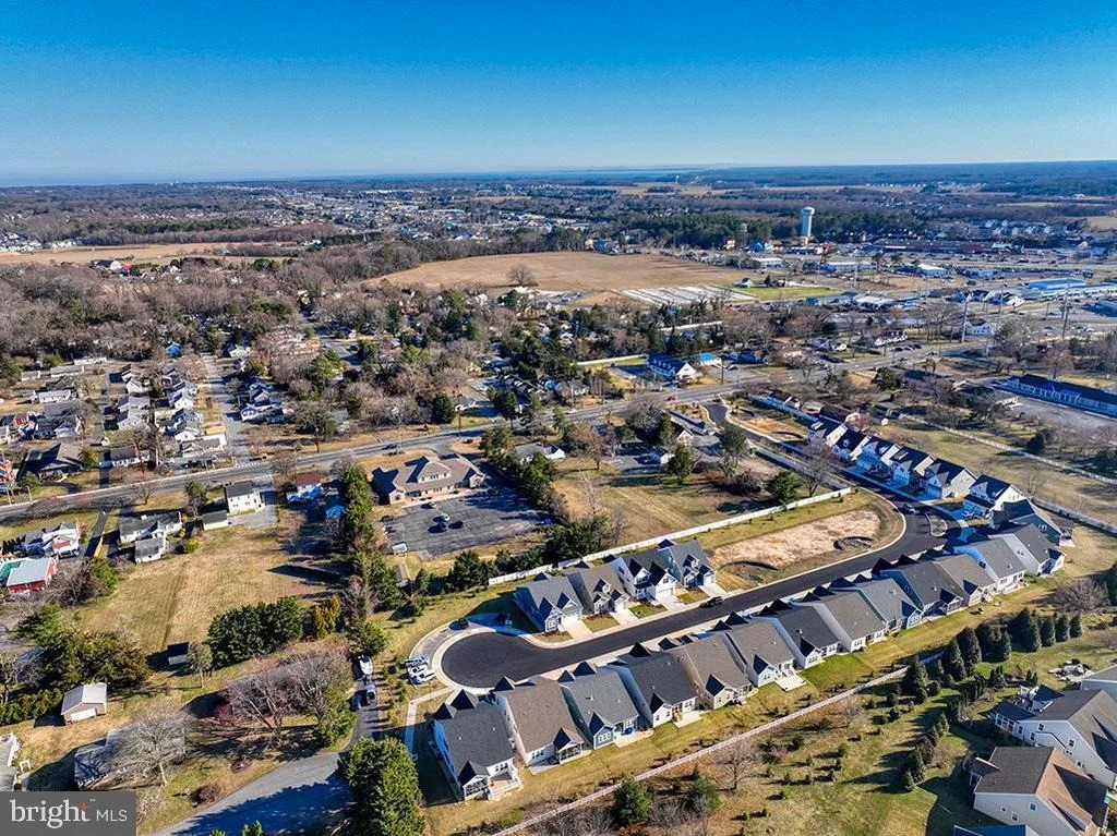 Photo of 33768 CATCHING COVE COURT