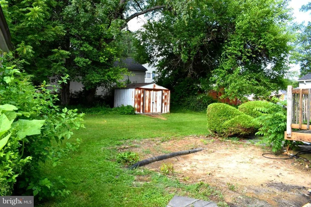 Photo of 2803 HENDERSON AVENUE