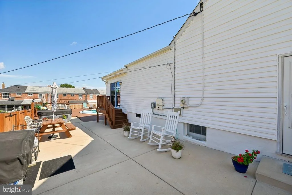 Photo of 1248 JUNE ROAD