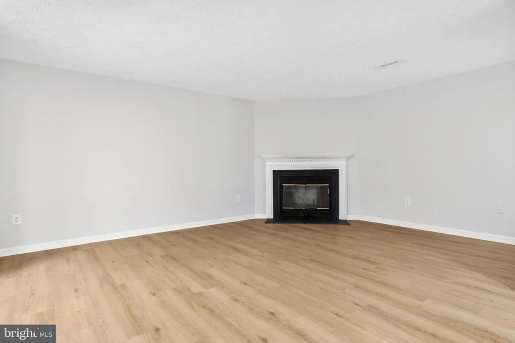 Photo of Unit BC at 2149 WAINWRIGHT COURT