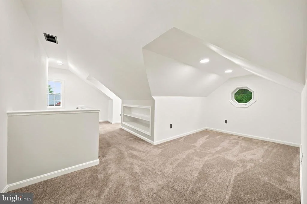 Photo of 4630 MUNCASTER MILL ROAD
