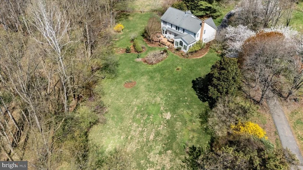 Photo of 19808 FALLING SPRING COURT