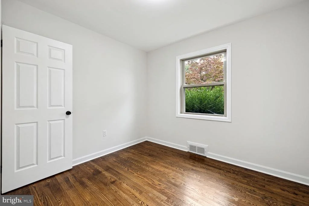 Photo of 606 BIGGS AVENUE
