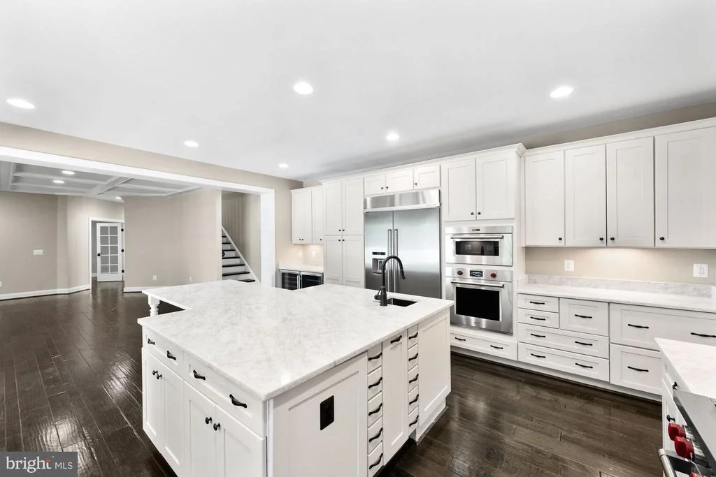 Photo of 8404 STONEWALL DRIVE