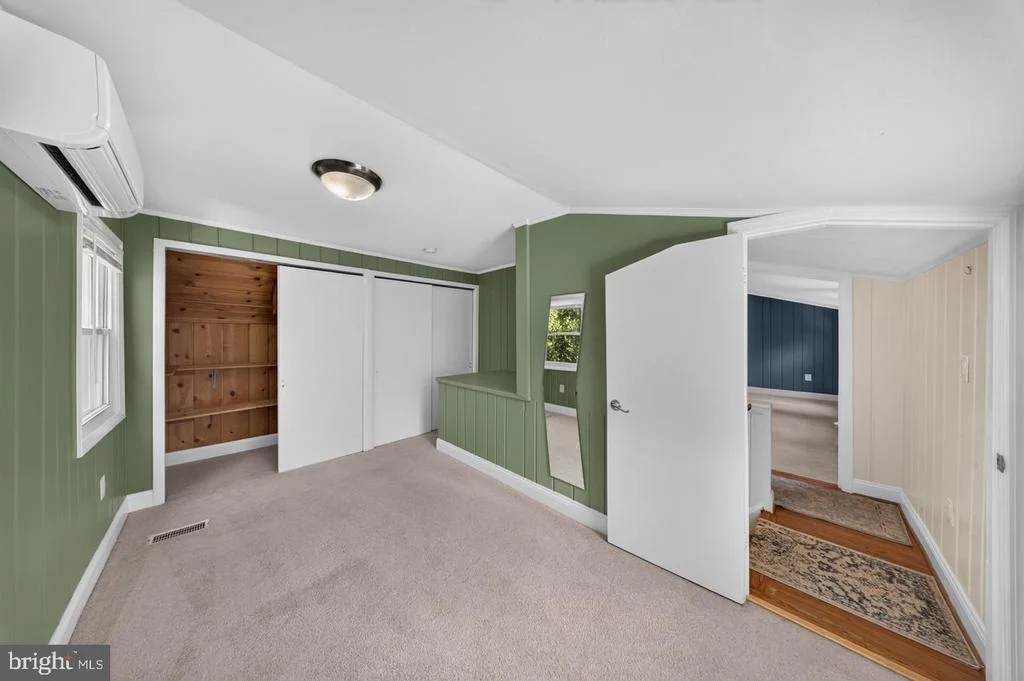 Photo of 2712 NEWTON STREET