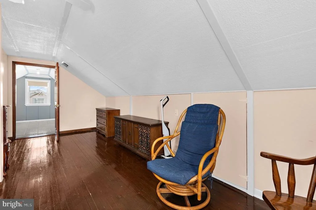 Photo of 545 FOREST VIEW ROAD