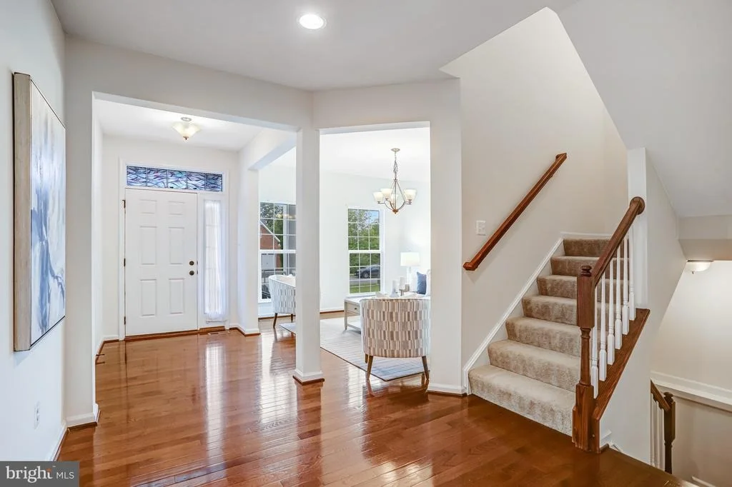 Photo of 26798 BARNSLEY PLACE